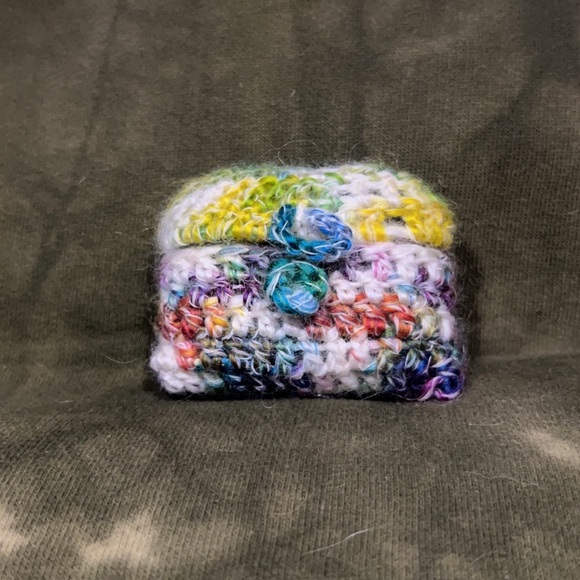 Rainbow Earbuds Case - Picture 4 of 5